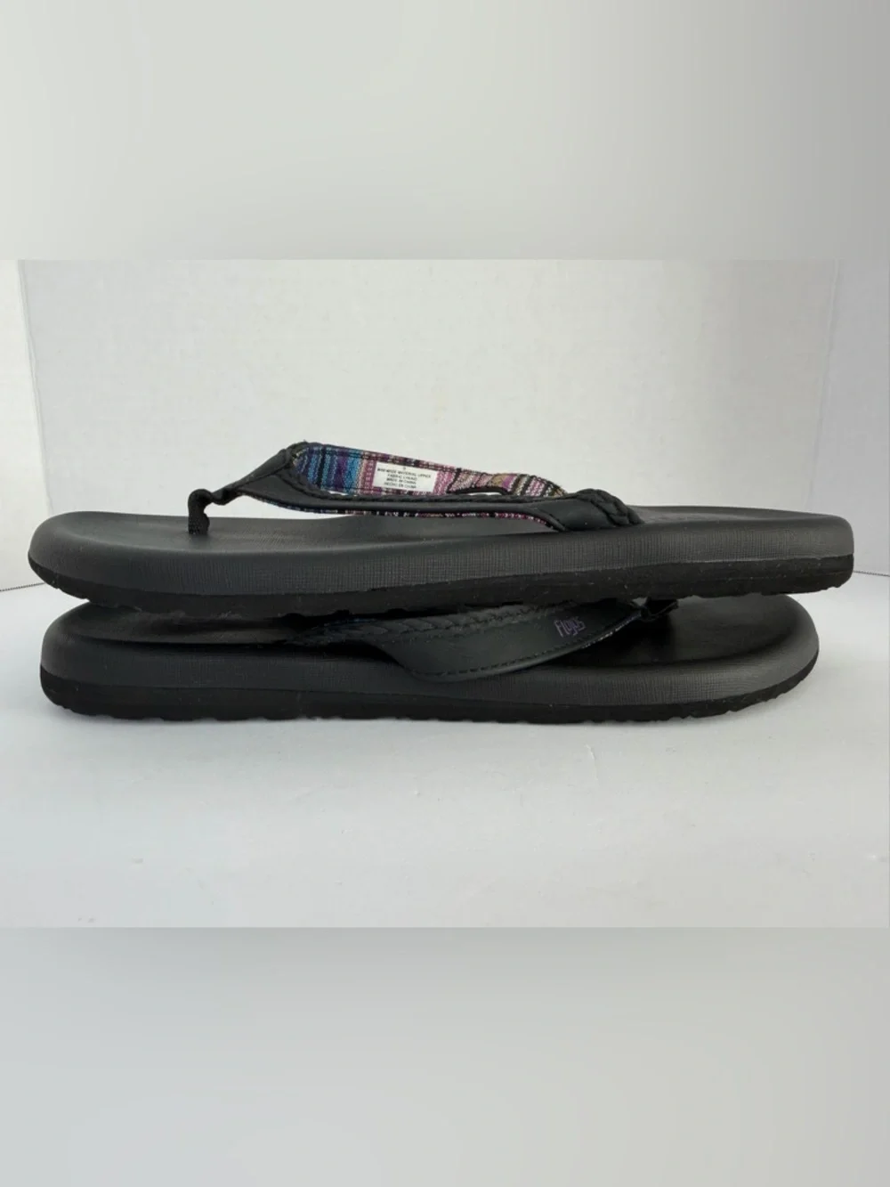 Flojos Comfort Flip Flops Black Size 9 Cushioned Beach Sandals NWT